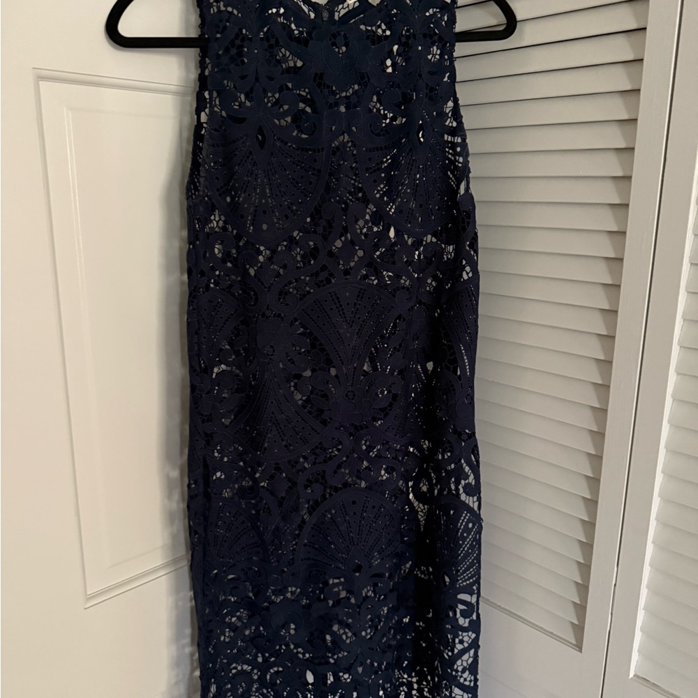 Alice & Olivia Elegant Navy Lace Tunic